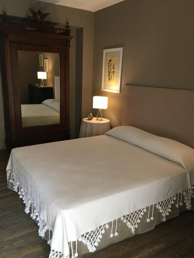 B&B Santapau Charme Living Licodia Eubea ภายนอก รูปภาพ